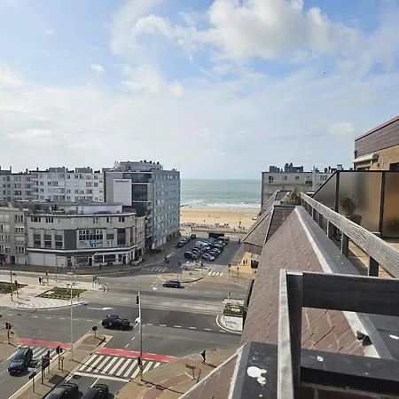 Jobe Hollidays Apartment